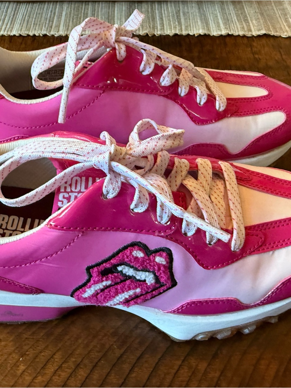 Skechers The Rolling Stones pink sneakers